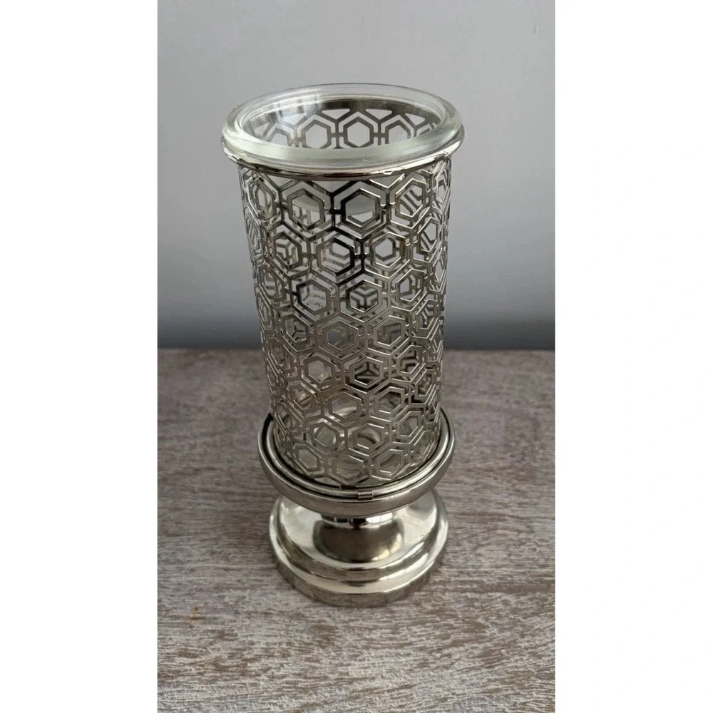 Vintage Cutout Ornate Silver Metal Candleholder Tea light Pillar Vase Decor
